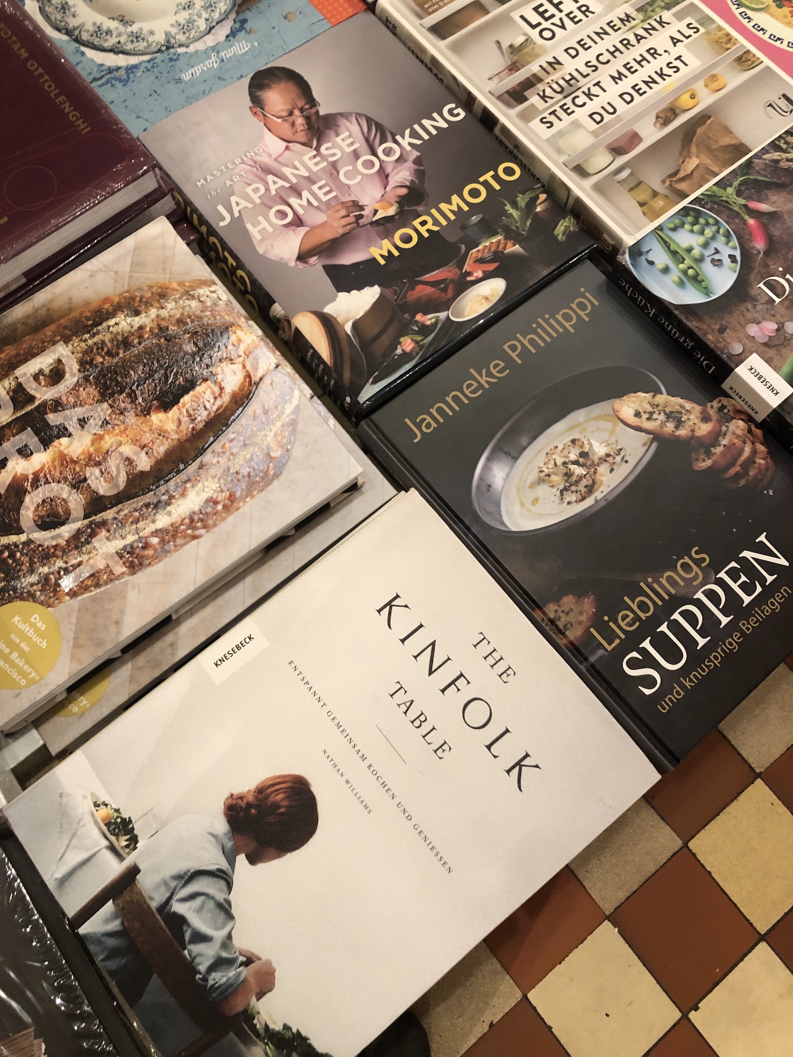 Cook books at shop at Helmholzplatz